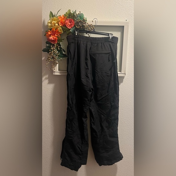 The North Face Snow Pants - Men’s Large - Picture 2 of 7